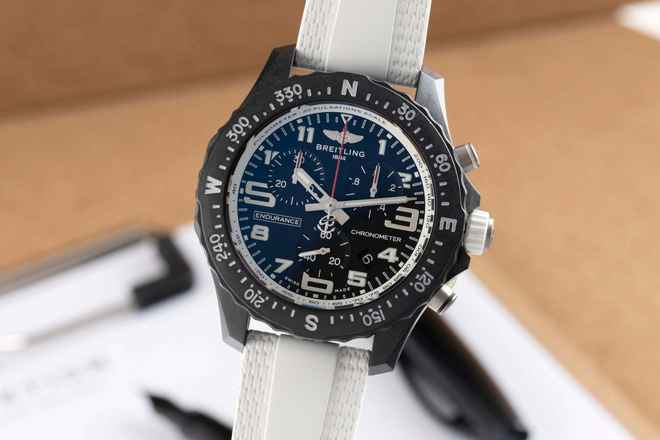  Breitling Endurance Pro Professional Endurance Pro 38 Breitlight R. X83310A71B1S1 