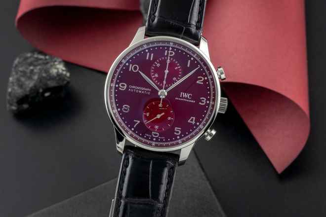  IWC Portugieser Chronograph Red Dial Stahl Automatik Herrenuhr Ref. IW371616 
