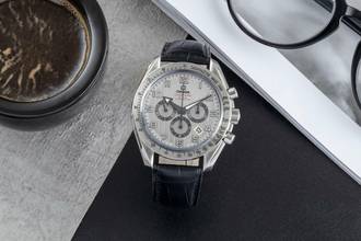 Thumbnail von Omega Speedmaster Broad Arrow Date Automatik Herrenuhr Ref. 321.10.44.50.02.001