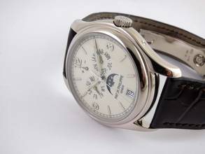 Thumbnail von Patek Philippe Annual Calendar folding Calatrava Clasp