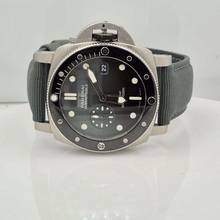 Thumbnail von Panerai Submersible Quarantaquattro Grigio Roccia Ceramic 44mm Automático Completo