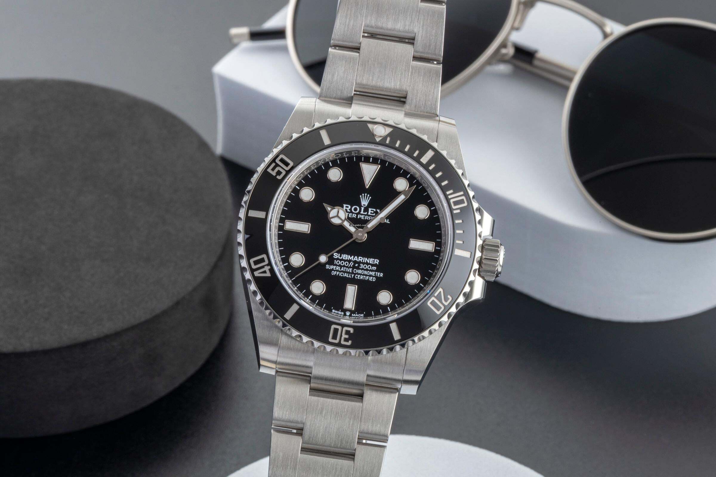 Rolex Submariner (No Date) Edelstahl Automatik Herrenuhr Ref. 124060 B&P 2023