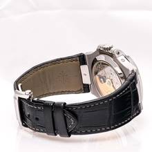 Thumbnail von Patek Philippe Nautilus Annual Calendar – 5726A-001 – like NEW – 07/2019 Full Set