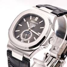 Thumbnail von Patek Philippe Nautilus Annual Calendar – 5726A-001 – like NEW – 07/2019 Full Set