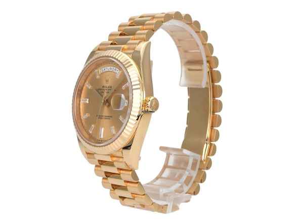  Rolex Day-Date 40 Gelbgold Ref. 228238 Champagner Diamant 
