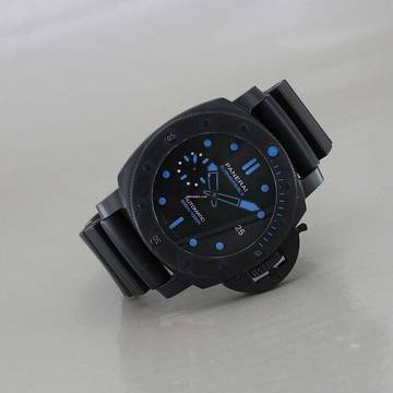 パネライサブマーシブルカーボテックØ42mm 2つのストラップ フルセット最高の状態