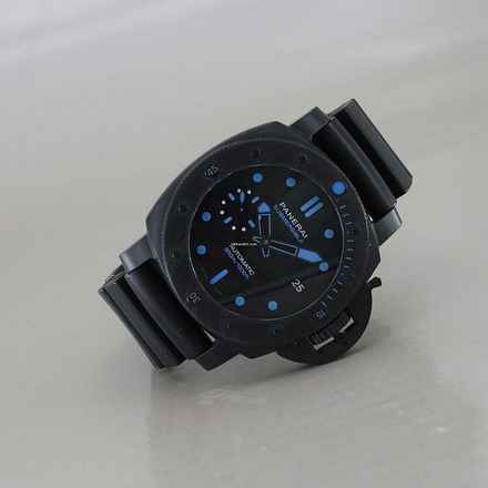 パネライサブマーシブルカーボテックØ42mm 2つのストラップ フルセット最高の状態