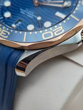 Thumbnail von Omega Seamaster Diver 300 M 42mm 210.22.42.20.03.002 Zifferblatt Blau Sedna Gold/Steel Sehr guter Zustand Komplettset 11-2023