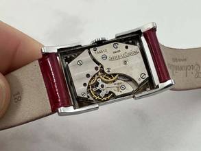 Thumbnail von Jaeger-LeCoultre Étrier Vintage Uniplan Étrier Art Déco Tank