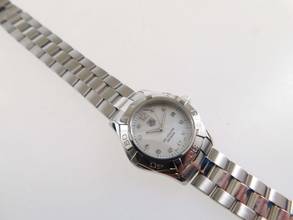 Thumbnail von TAG Heuer Aquaracer Lady Perlmutt Brillantblatt im Best Zustand mit frischem Tag Heuer Service 29mm Lady im Top Zustand volles Band
