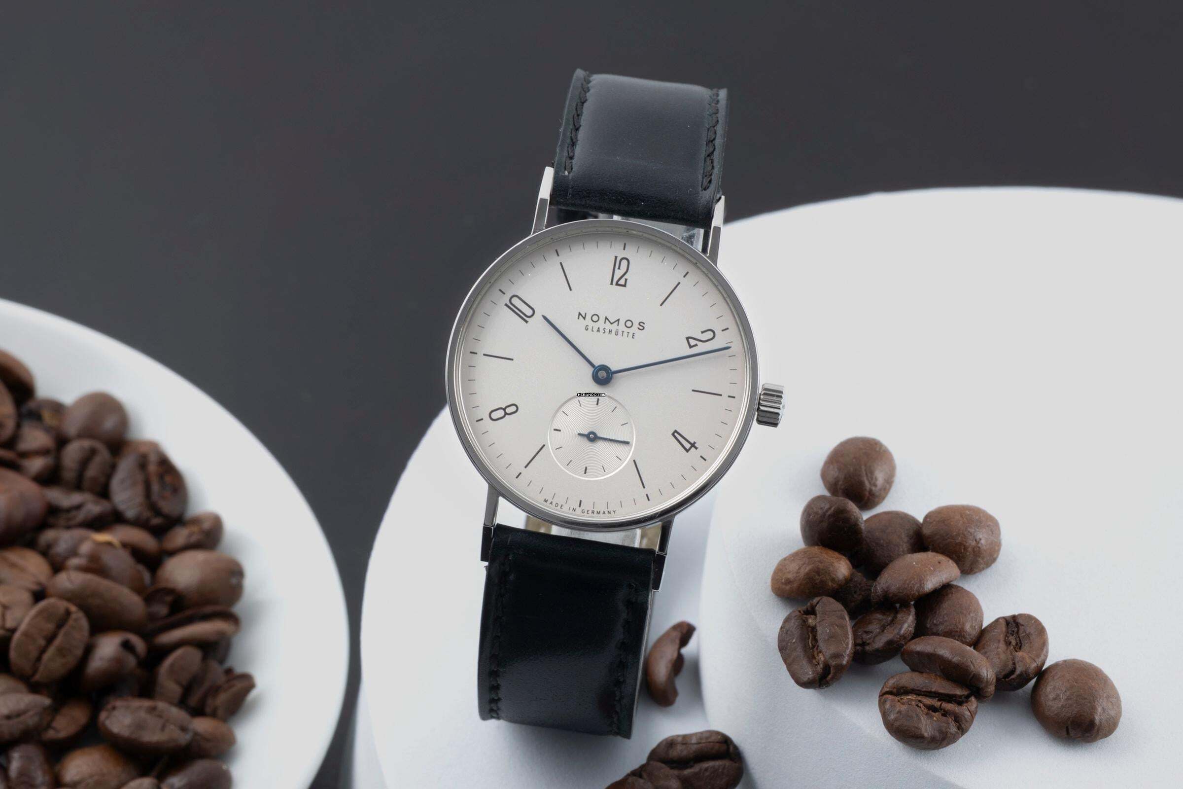 NOMOS Tangente 33 Stahl Handaufzug Herrenuhr Tangente 33 BSH Box & Papiere 2013