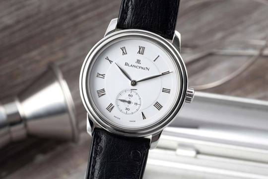 Blancpain Villeret Extra Slim Chronometer Reloj de pulsera para hombre de cuerda manual 7002-1127-61 B&P