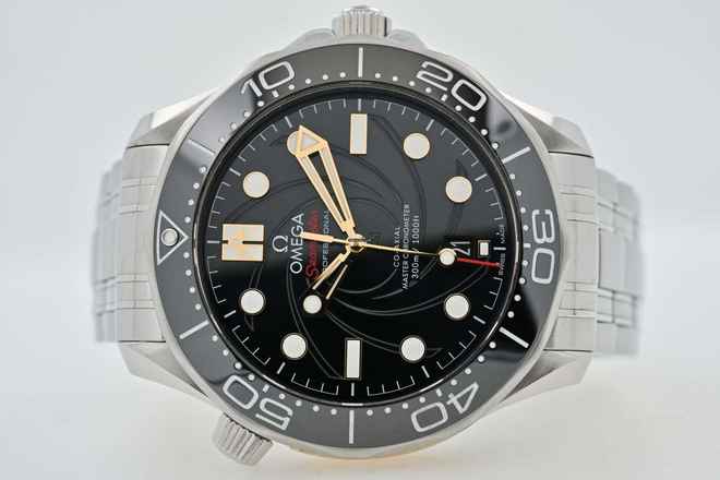  Omega Seamaster Diver 300 M Professional Diver 300 Limited James Bond 007 21022422001004 