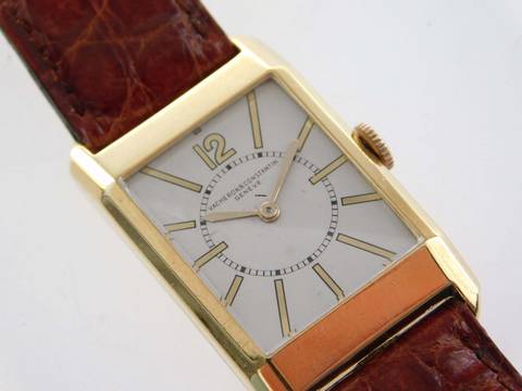Vacheron Constantin Classic Vintage 18 Karat Gelbgold RARE KaliberHandaufzug 23 x 37 mm unpolished original condition Rare