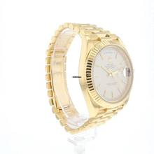 Thumbnail von Rolex Day-Date 40 Yellow Gold Silver Honey Comb Dial