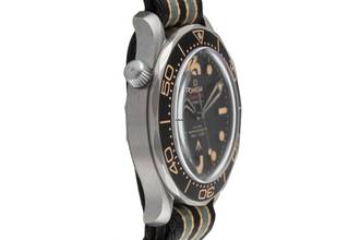 Thumbnail von Omega Seamaster Diver 300 M Co-Axial 007 Bond 210.92.42.20.01.001 B&P 2021