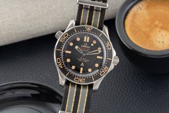 Thumbnail von Omega Seamaster Diver 300 M Co-Axial 007 Bond 210.92.42.20.01.001 B&P 2021
