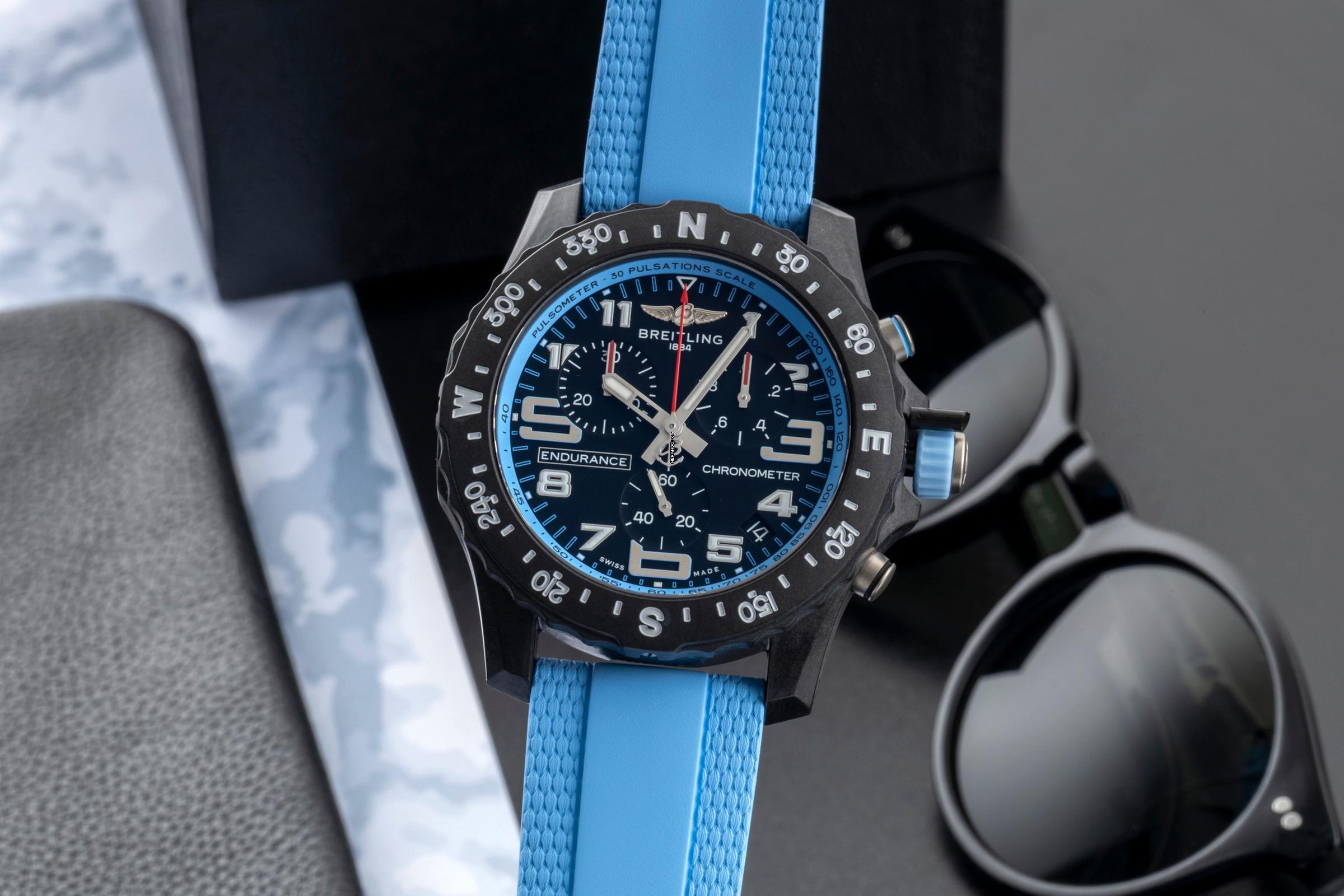 Breitling Endurance Pro Professional Endurance Pro 44 Breitlight R. X82310281B1S2