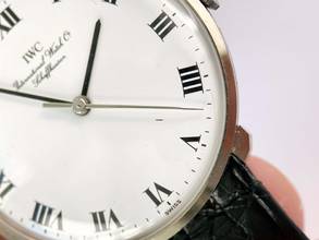 Thumbnail von IWC Classic Very Rare Art Deco Solid WHITE GOLD Vintage Handwinding 34mm Roman Dial 2401 2401
