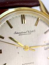 Thumbnail von IWC Classic Vintage Automatic Automatic Solid Gold Linen Dial cal 8541 ref 810A 810A