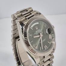 Thumbnail von Rolex Day-Date 40 40mm Presidente Ouro Branco Olive Green Automático Completo
