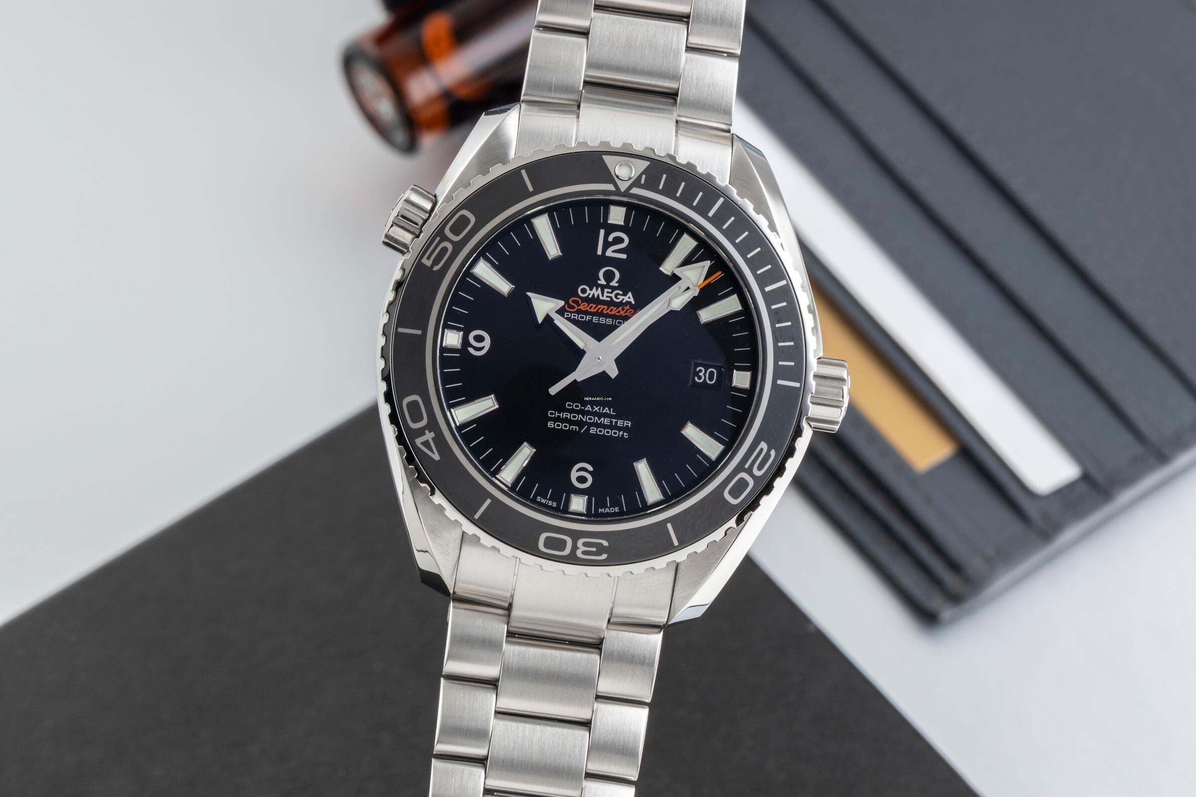 Omega Seamaster Planet Ocean 600M Co-Axial Automatik Ref. 232.30.46.21.01.001 B&P