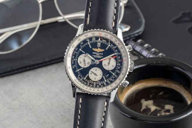  Breitling Navitimer 01 Automatik Edelstahl Chronograph Ref. AB0120 Klassiker 