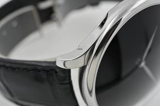 Thumbnail von H.Moser & Cie. Venturer XL Vantablack Special Edition 2327-1213