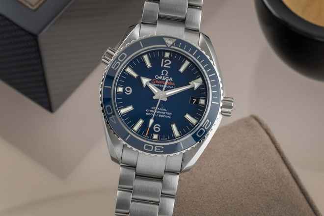  Omega Seamaster Planet Ocean Titan Automatik Herrenuhr Ref. 232.90.42.21.03.001 