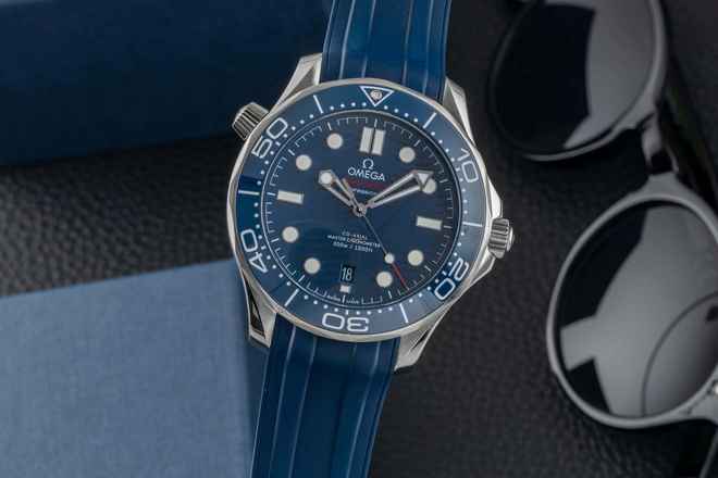 Omega Seamaster Diver 300 M Otomatik Erkekler Ref 210.32.42.20.03.001 B&P