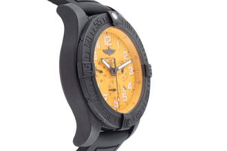 Thumbnail von Breitling Avenger Hurricane 12H Breitlight Cobra Yellow Ref. XB0170E41I1S2 B&P