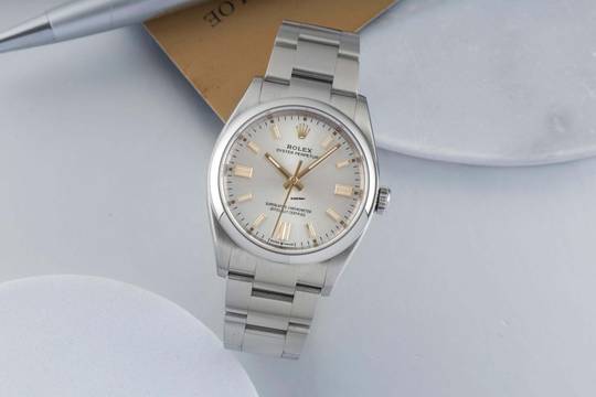  Rolex Oyster Perpetual 36 Silver Dial Stahl Automatik Ref. 126000 B&P 2021 