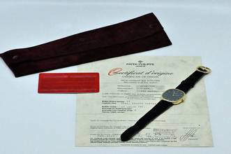 Thumbnail von Patek Philippe Ellipse d'Or 3738 | Certificado alemán 1993 | esfera azul | oro amarillo