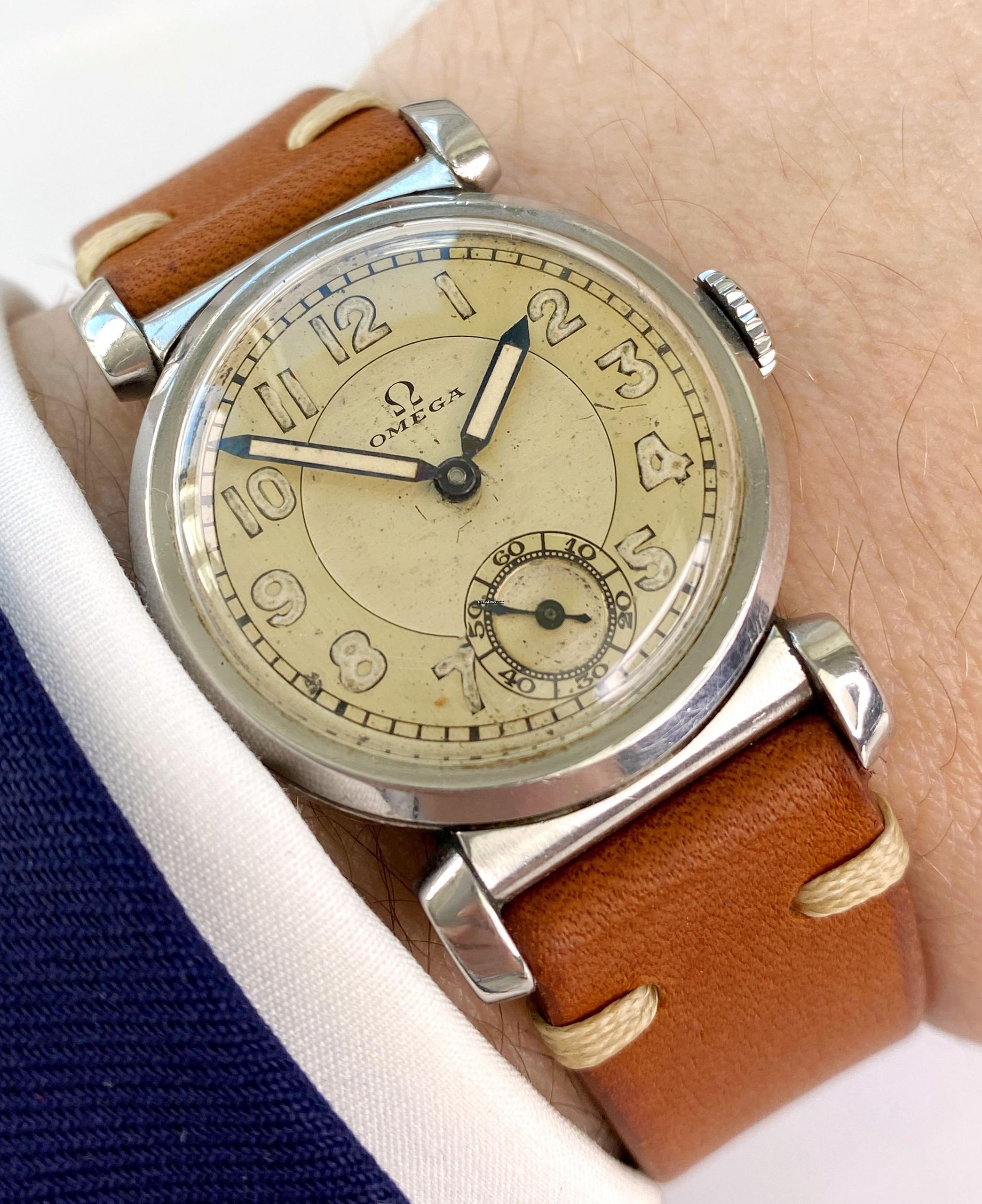 Omega Classic Small Scarab Steel Vintage Art Deco калибр 26.5 SOB двухцветный циферблат