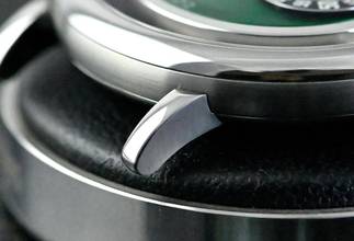 Thumbnail von Mb&f M.A.D.2 green | unworn | Full Set with QR code | Automatic cal. G101