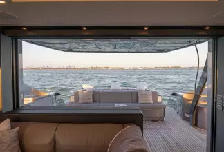 Thumbnail von Pershing 8X