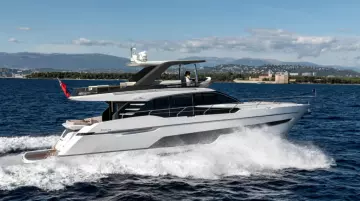 Thumbnail von Fairline Squadron 68