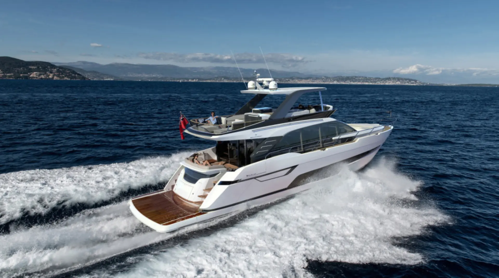 Fairline Squadron 68
