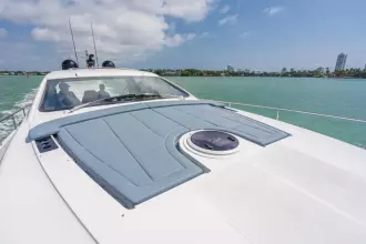 Thumbnail von Pershing 62