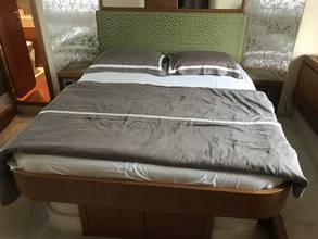 Thumbnail von Ferretti 592