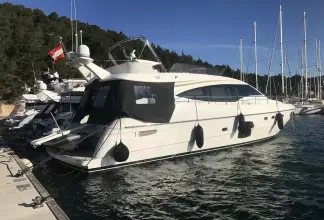 Thumbnail von Ferretti Yachts 592