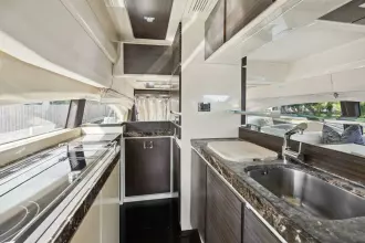 Thumbnail von Azimut 70 Somewhere I Belong