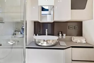 Thumbnail von Absolute 48 Coupe