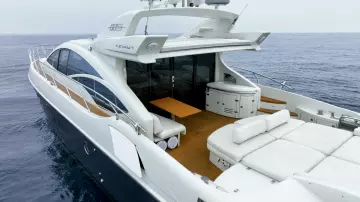 Thumbnail von Azimut 68 BOAT