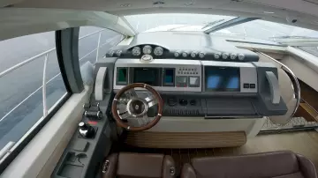 Thumbnail von Azimut 68 BOAT