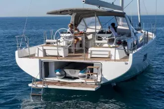 Thumbnail von Beneteau Oceanis Yacht 54
