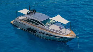 Thumbnail von Pershing 62 SILVER MISSILE