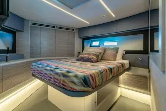 Thumbnail von Pershing 62 SILVER MISSILE