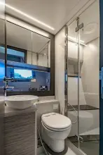 Thumbnail von Pershing 62 SILVER MISSILE