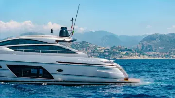 Thumbnail von Pershing 62 SILVER MISSILE